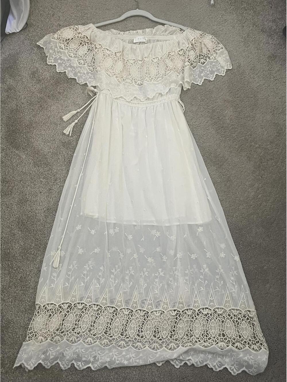 Astr Cream Lace Crochet Maxi Dress Bohemian Cottagecore XS